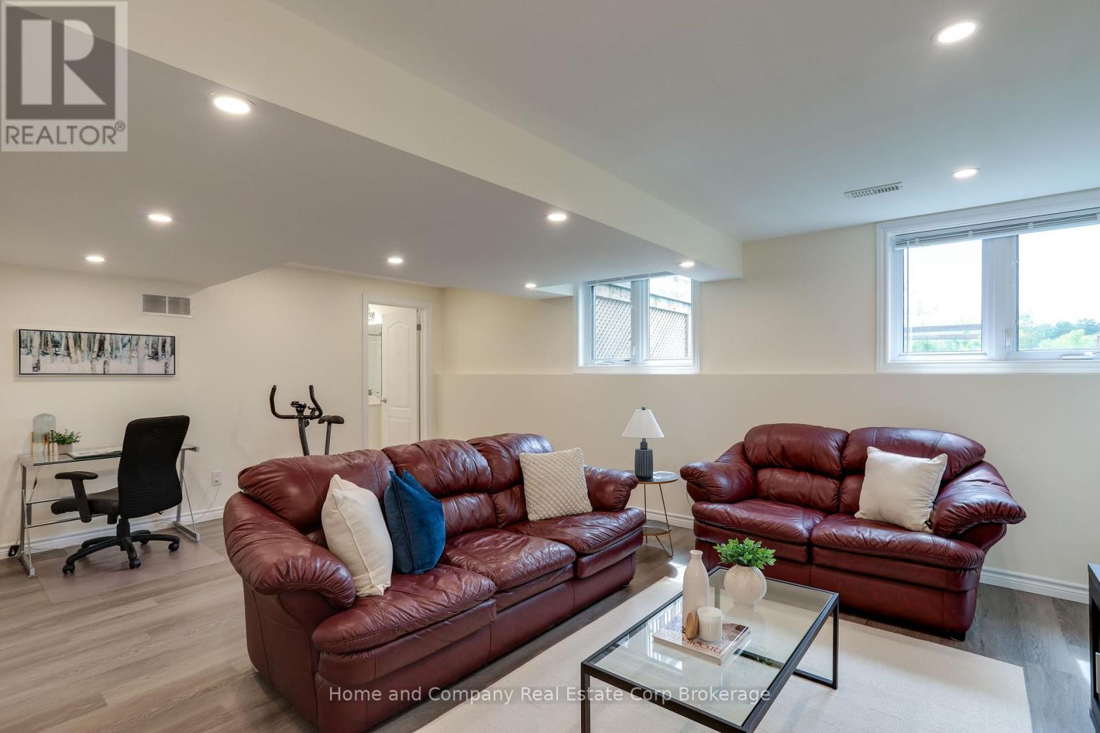 37 Thomas Street Property Photo 30
