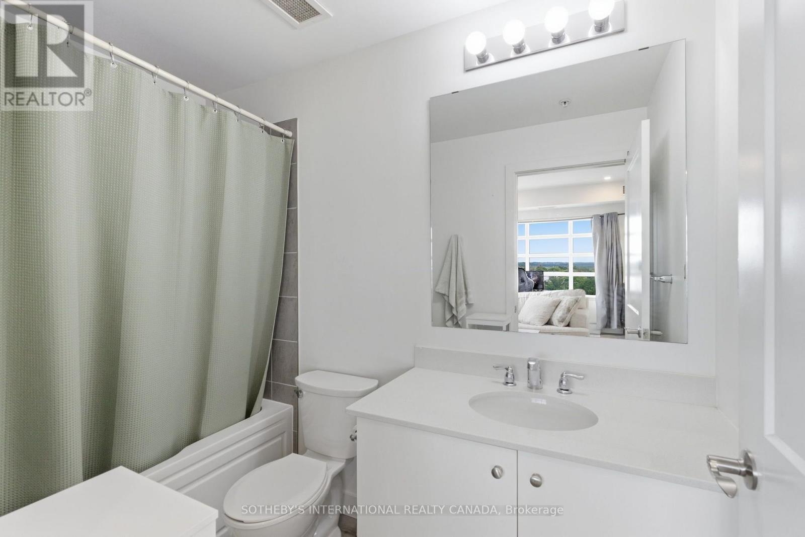 514 - 247 Northfield Drive E Property Photo 9