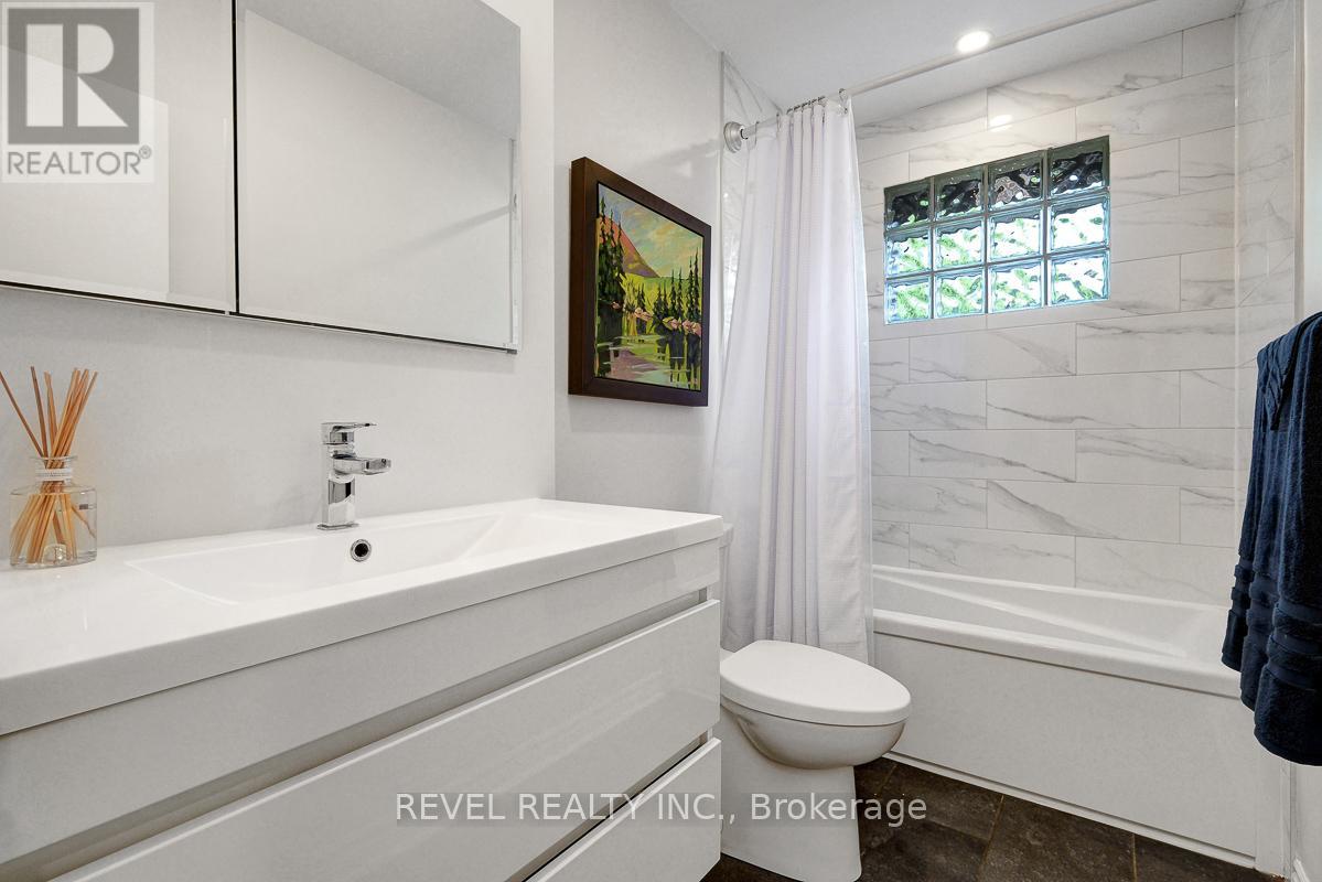 63 Findlay Avenue Property Photo 25