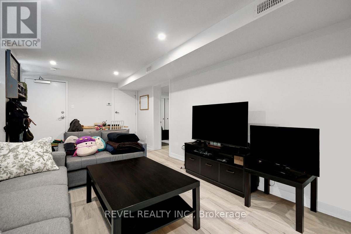 63 Findlay Avenue Property Photo 31