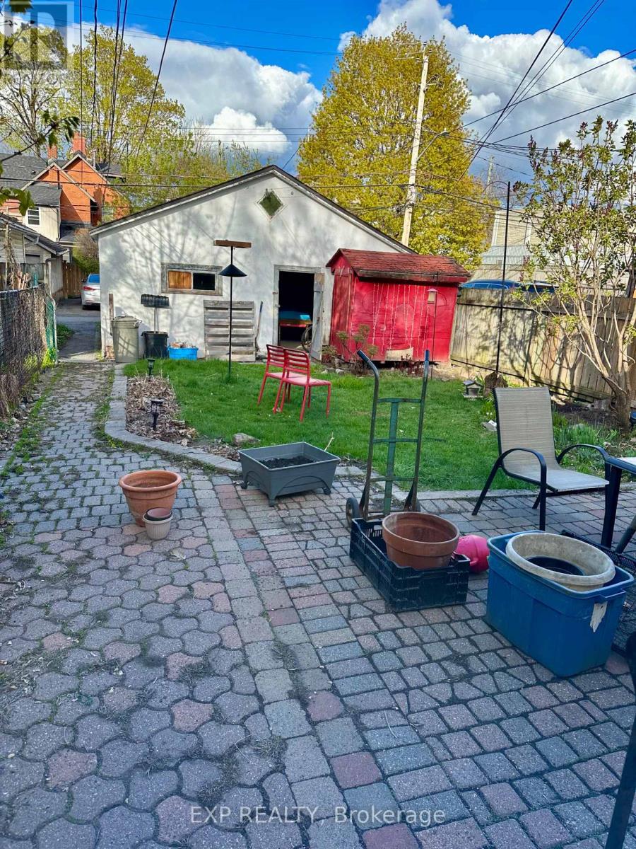 57 Spadina Avenue Property Photo 21