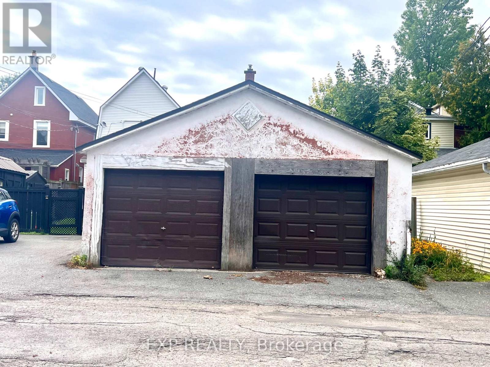 57 Spadina Avenue Property Photo 24