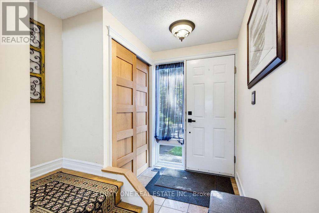 45 Southview Crescent Property Photo 6