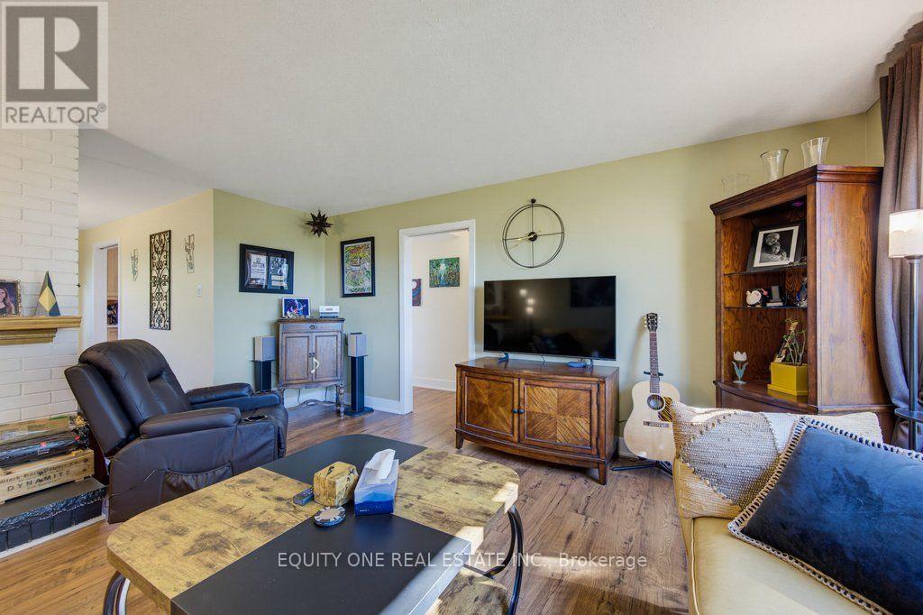 45 Southview Crescent Property Photo 13