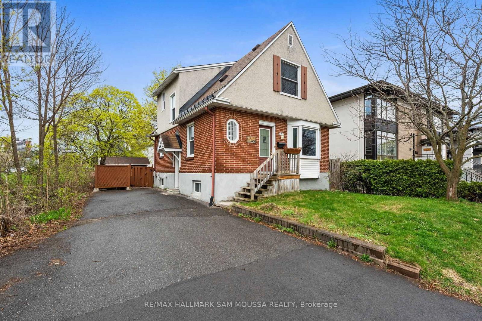 378 Byron Avenue Property Photo 2