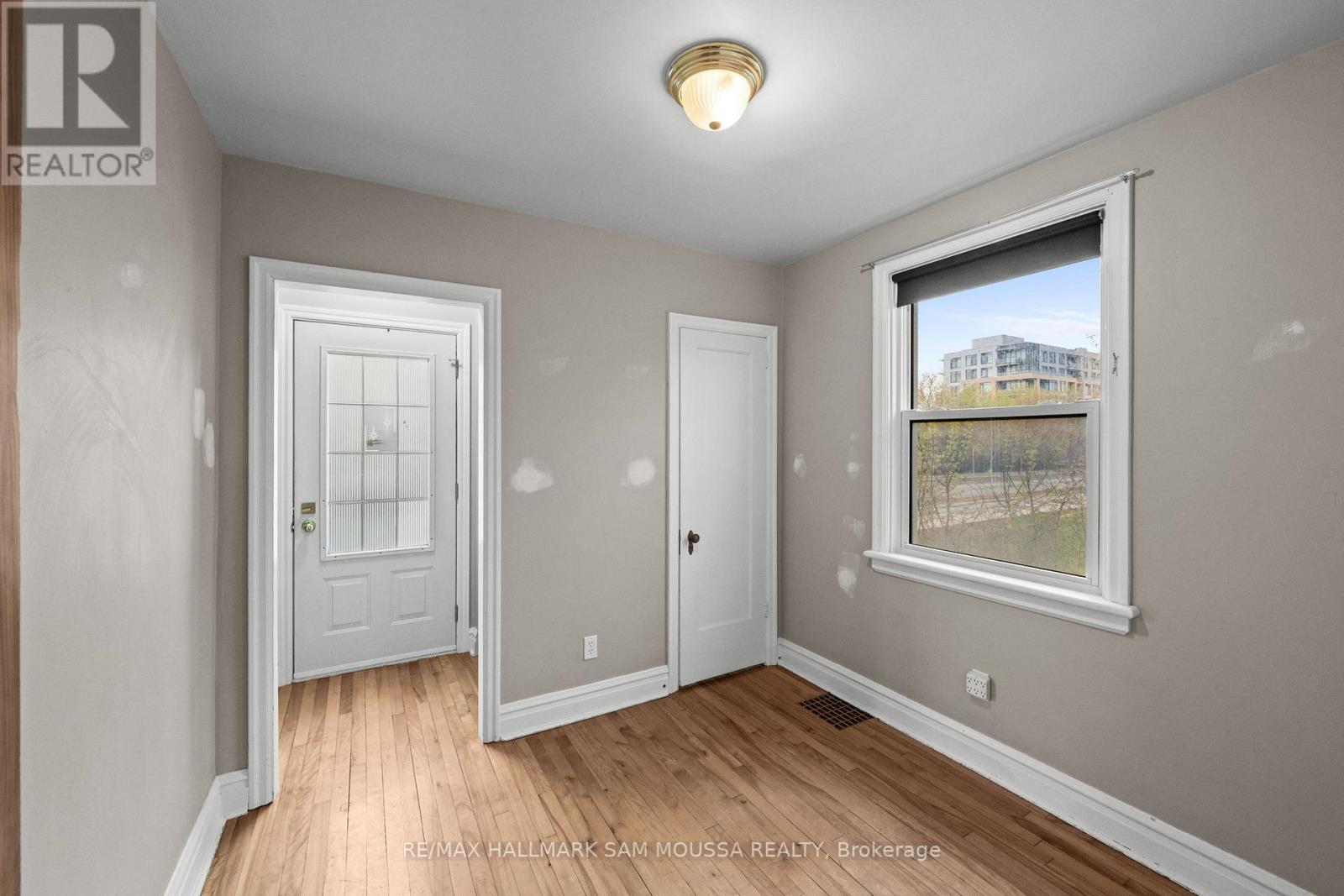 378 Byron Avenue Property Photo 11