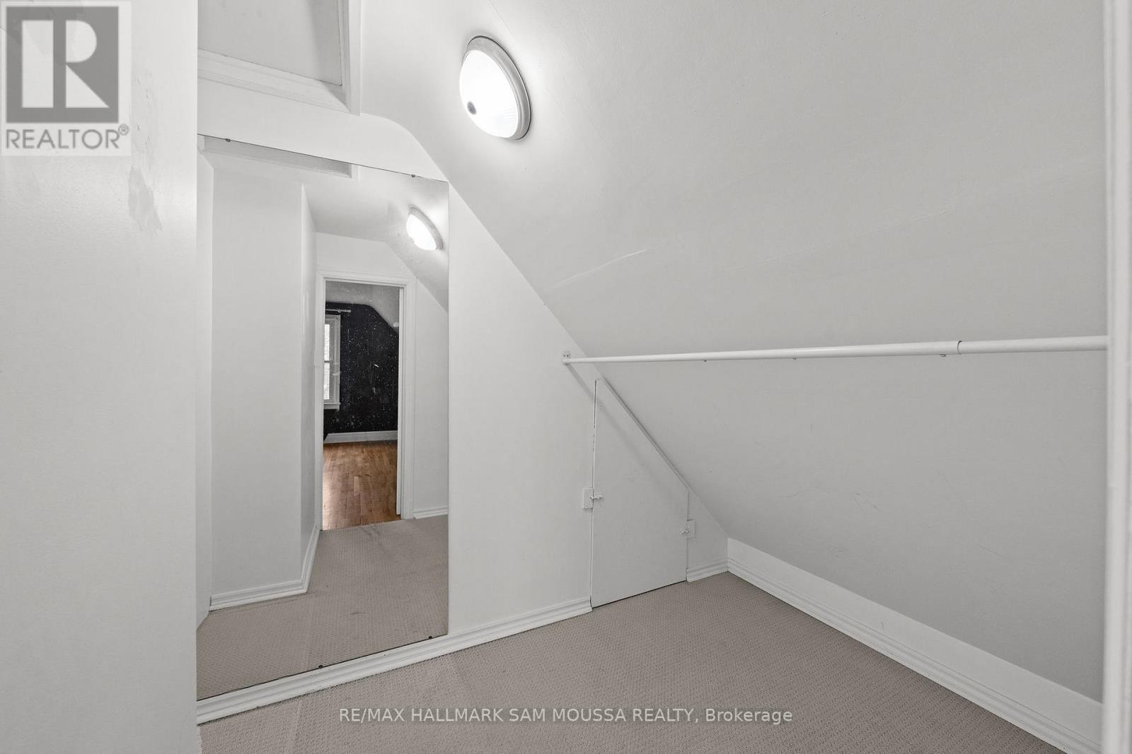 378 Byron Avenue Property Photo 17