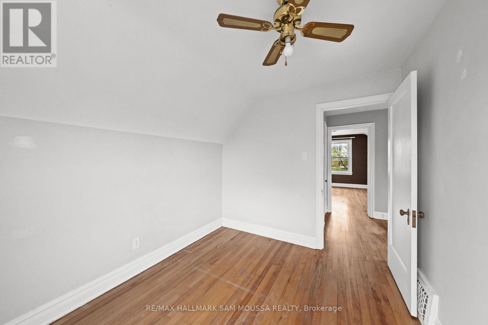 378 Byron Avenue Property Photo 19