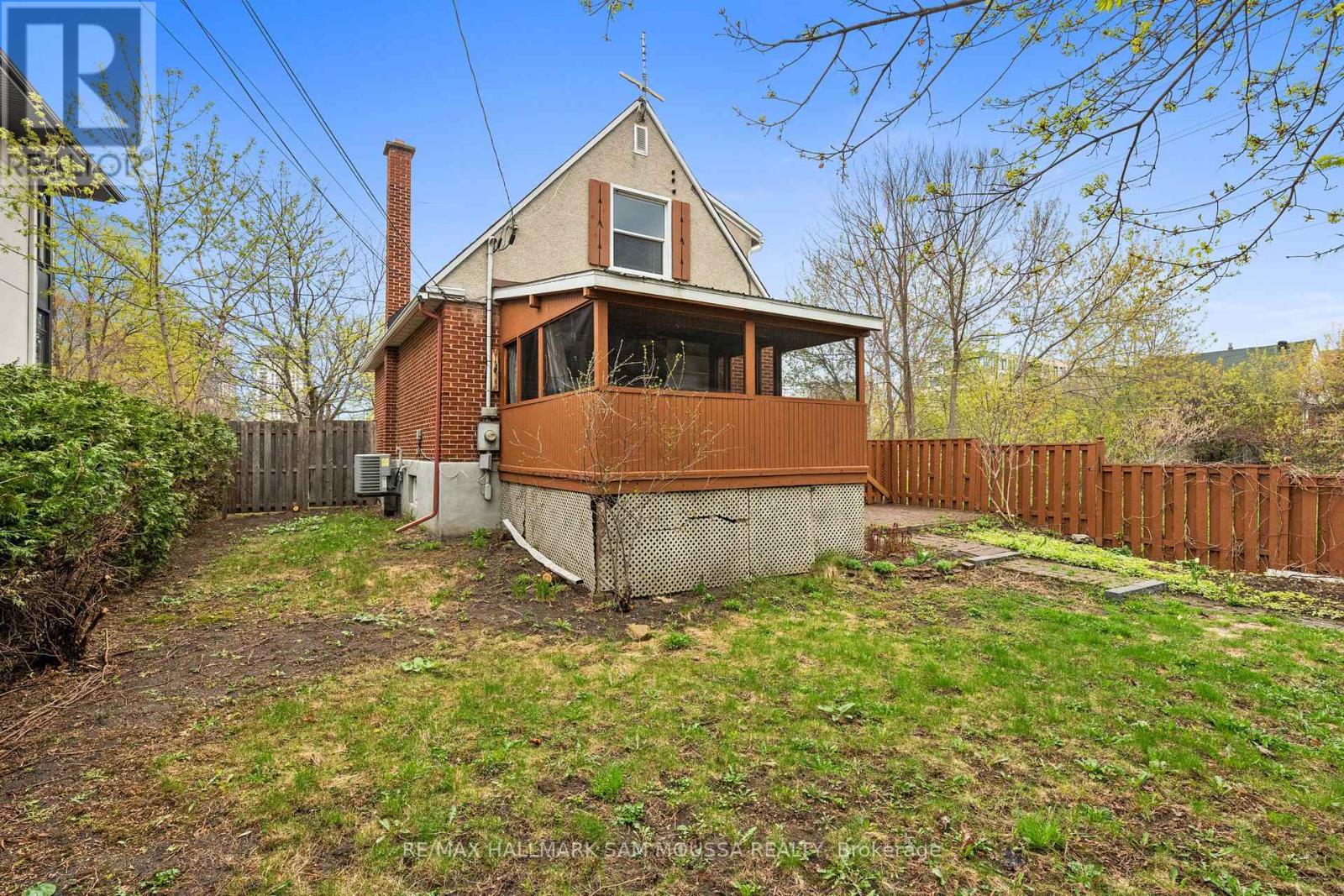 378 Byron Avenue Property Photo 32