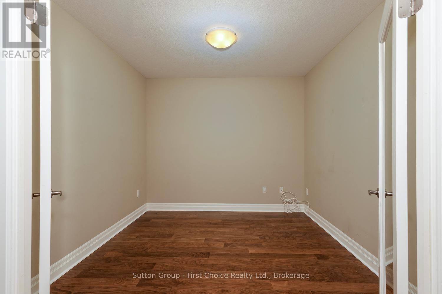 412 - 255 John Street N Property Photo 9