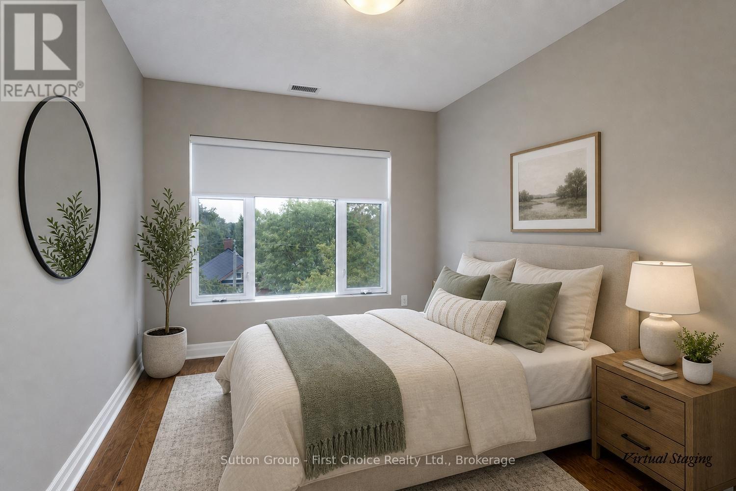 412 - 255 John Street N Property Photo 27