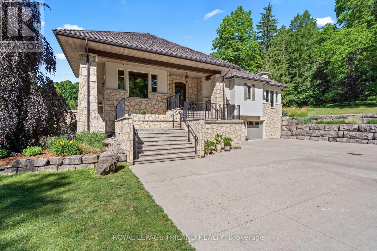 10955 Old River Road Property Photo 15