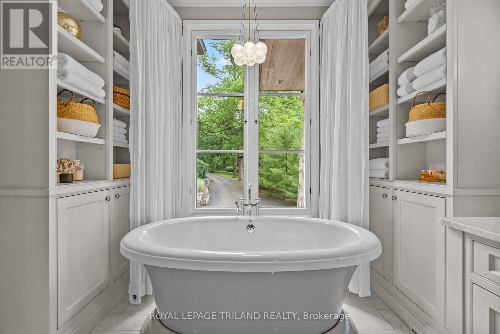 10955 Old River Road Property Photo 34