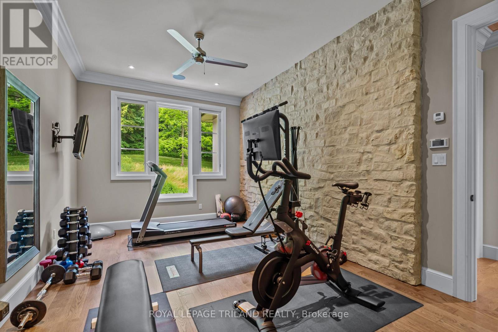 10955 Old River Road Property Photo 37