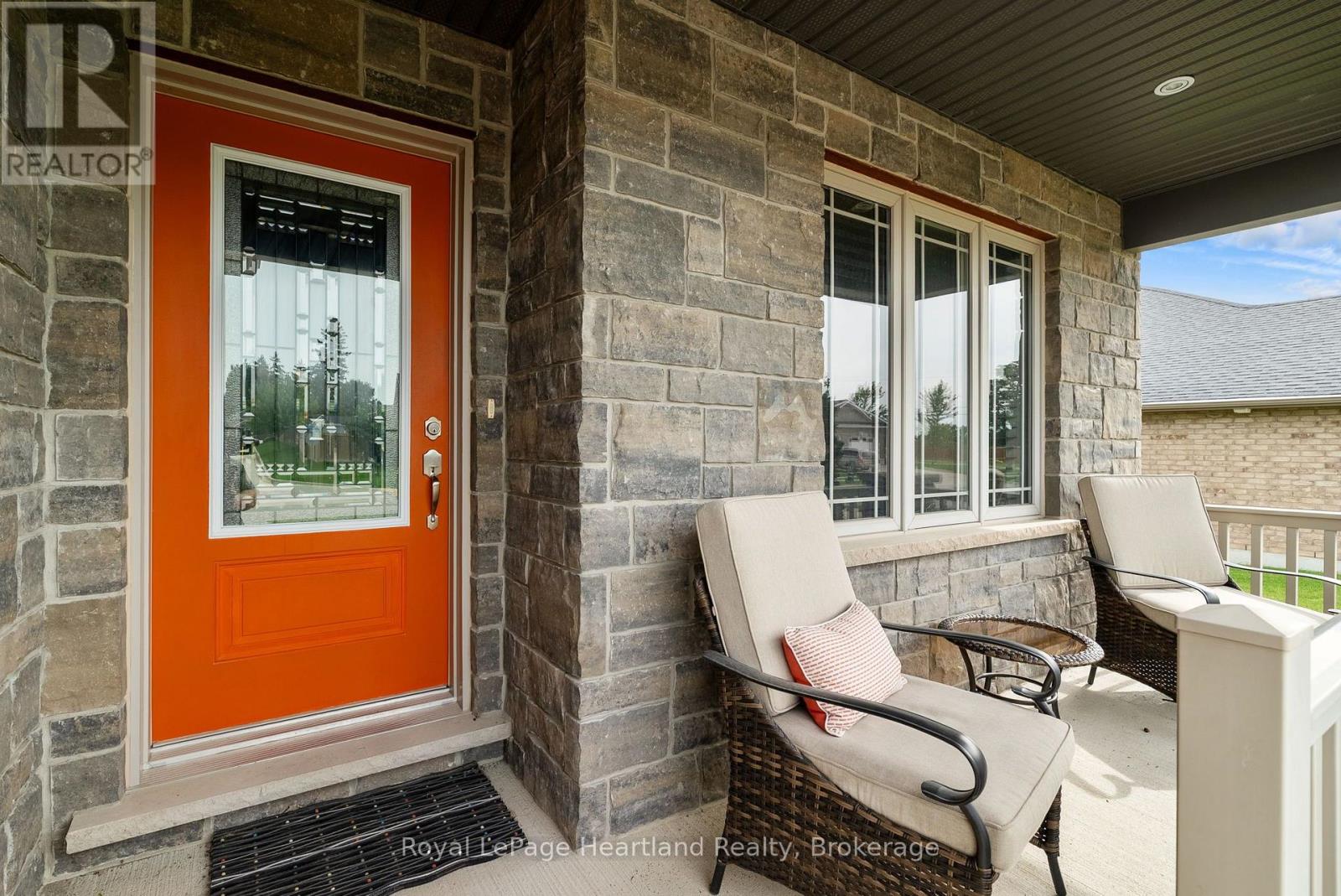 17 Clayton Street Property Photo 4