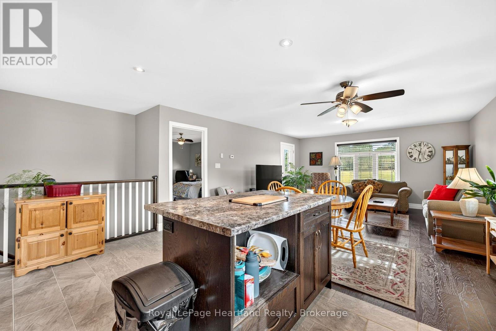 17 Clayton Street Property Photo 14