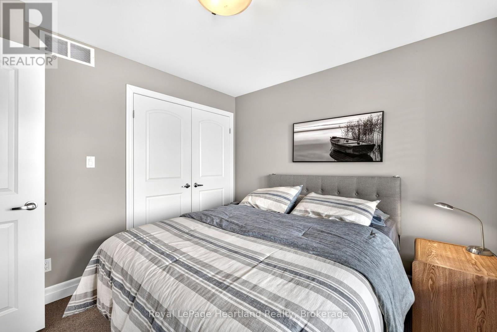17 Clayton Street Property Photo 17