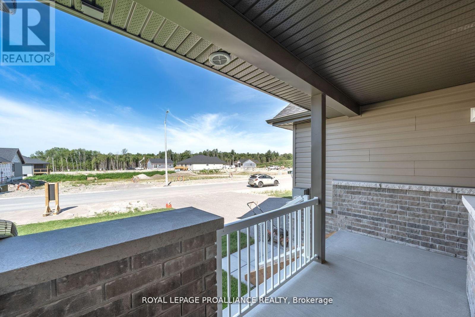 31 Clayton John Avenue Property Photo 3
