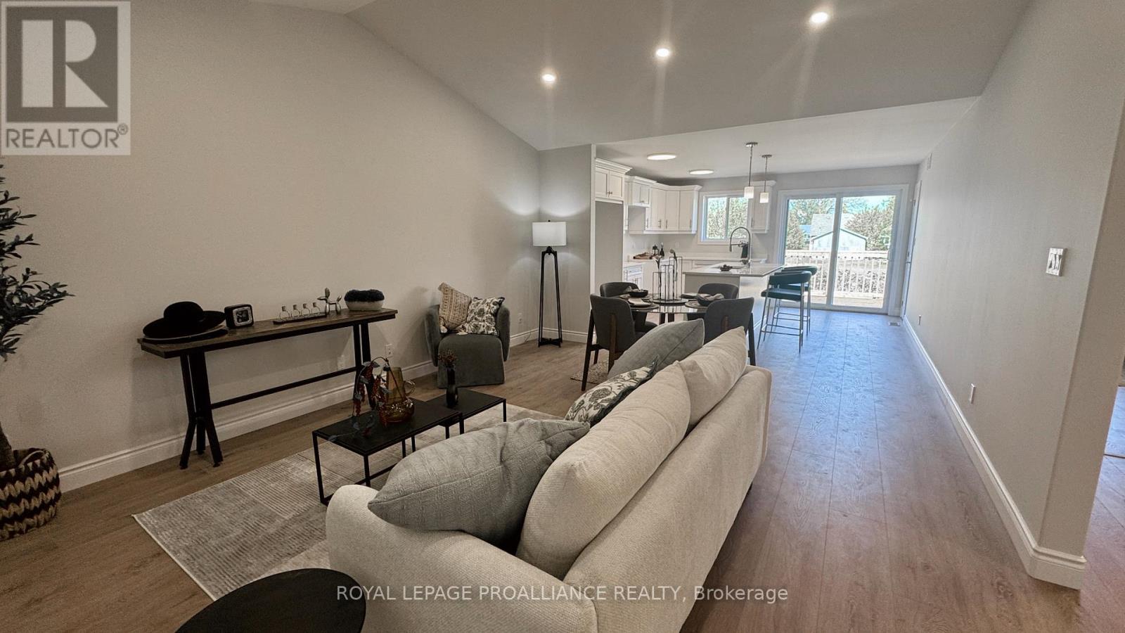 31 Clayton John Avenue Property Photo 6