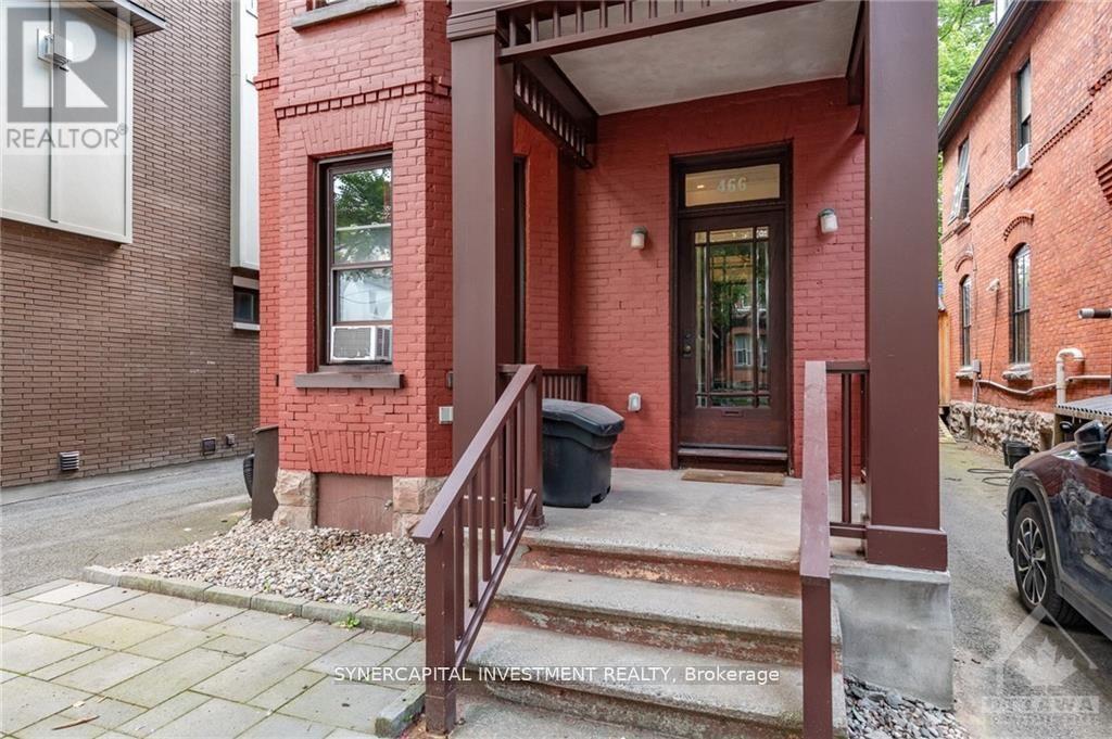 466 Maclaren Street Property Photo 2