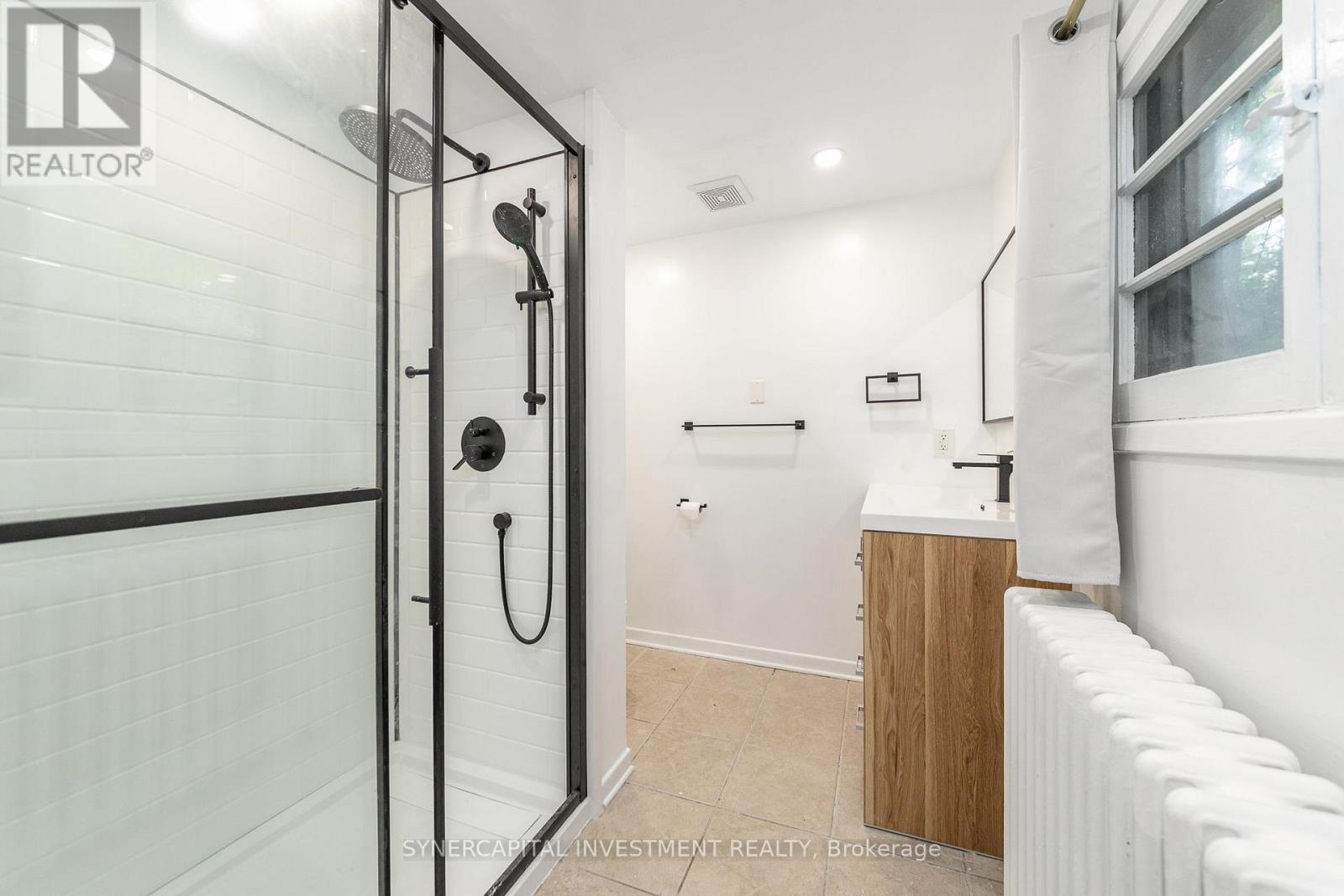 466 Maclaren Street Property Photo 10