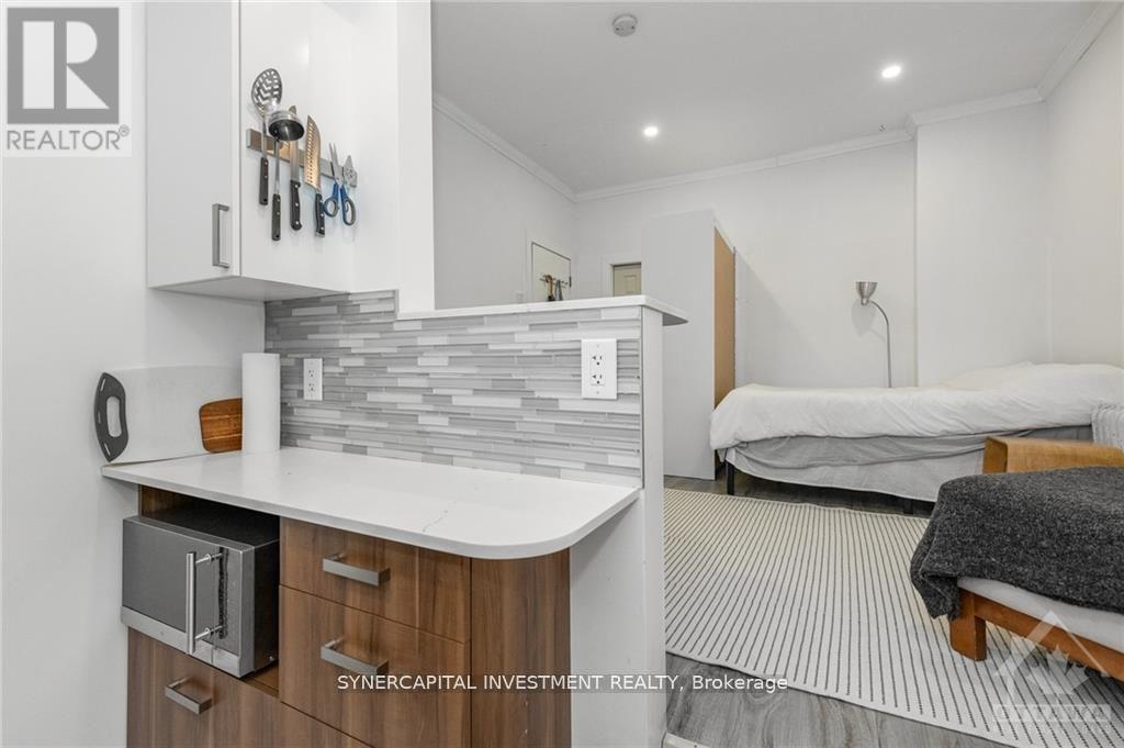 466 Maclaren Street Property Photo 14