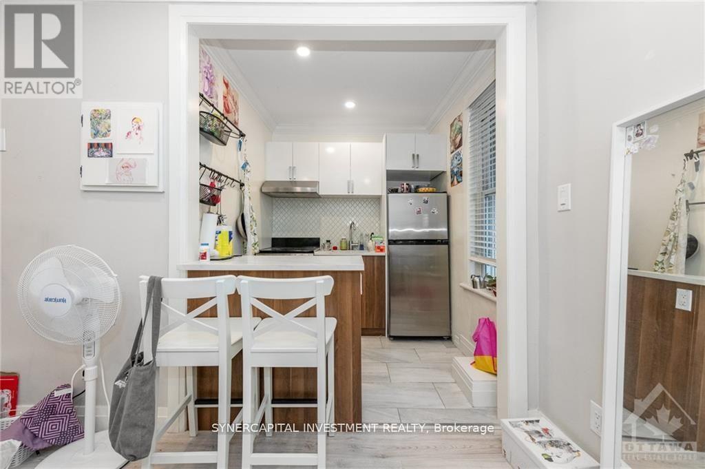 466 Maclaren Street Property Photo 16