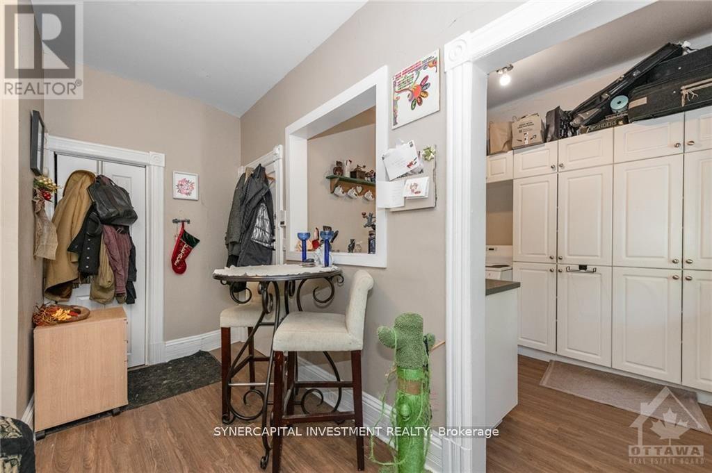 466 Maclaren Street Property Photo 19
