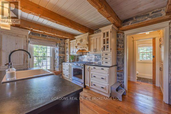 236 James Street Property Photo 13