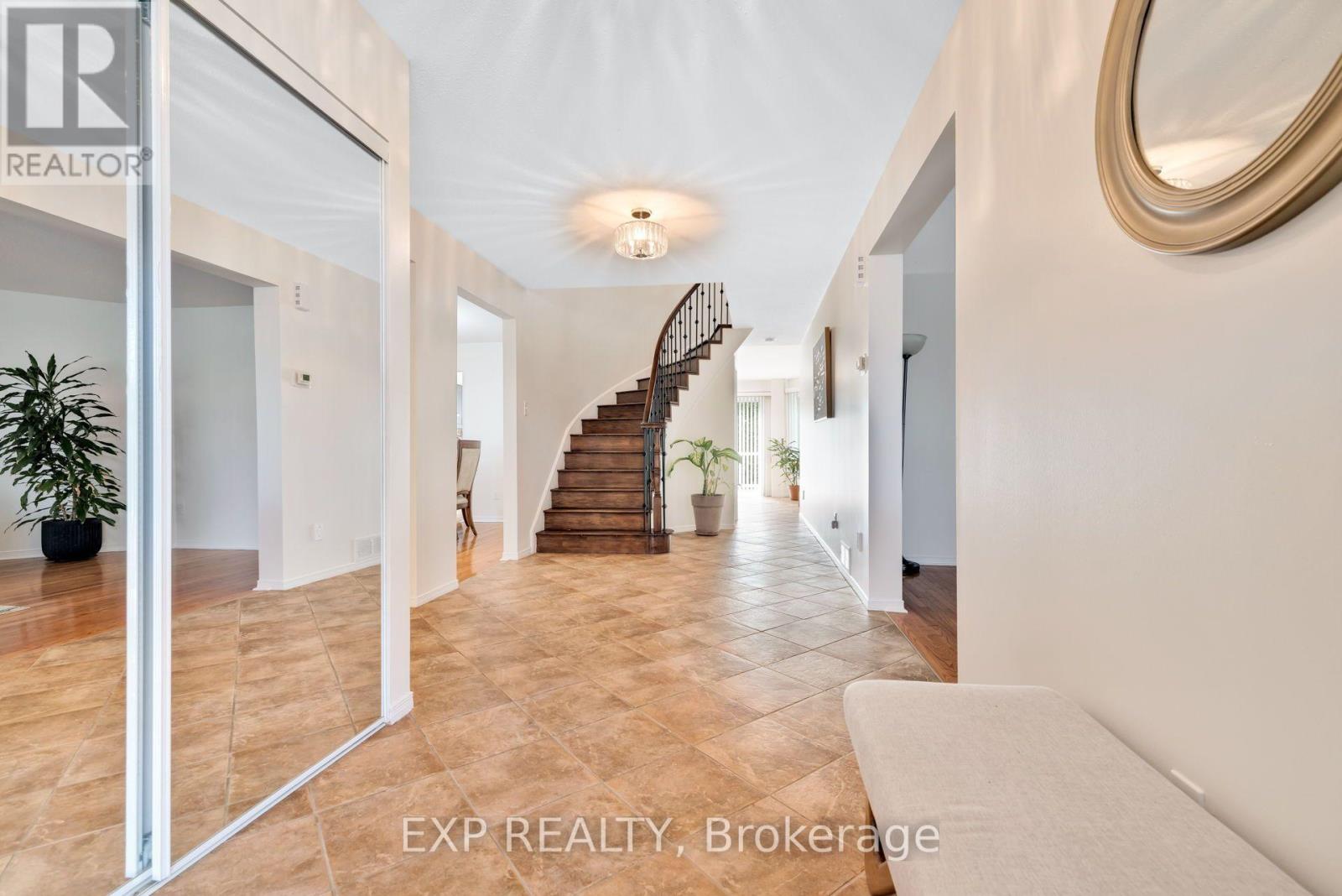 103 Flamborough Way Property Photo 4