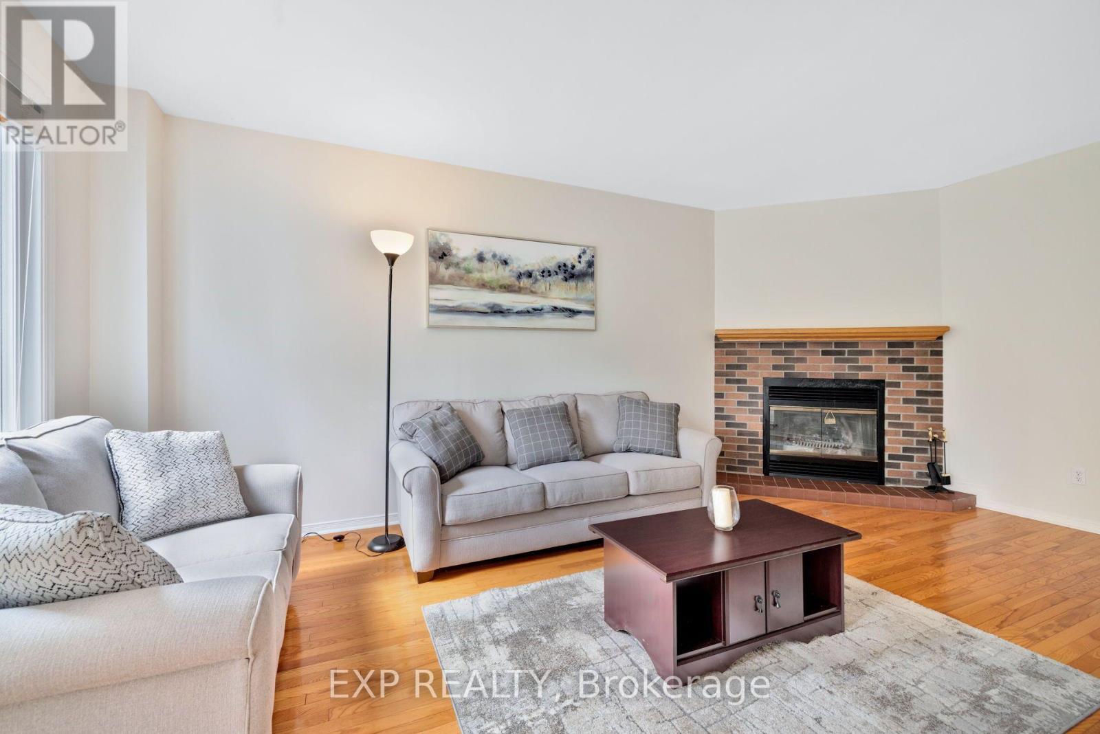 103 Flamborough Way Property Photo 11