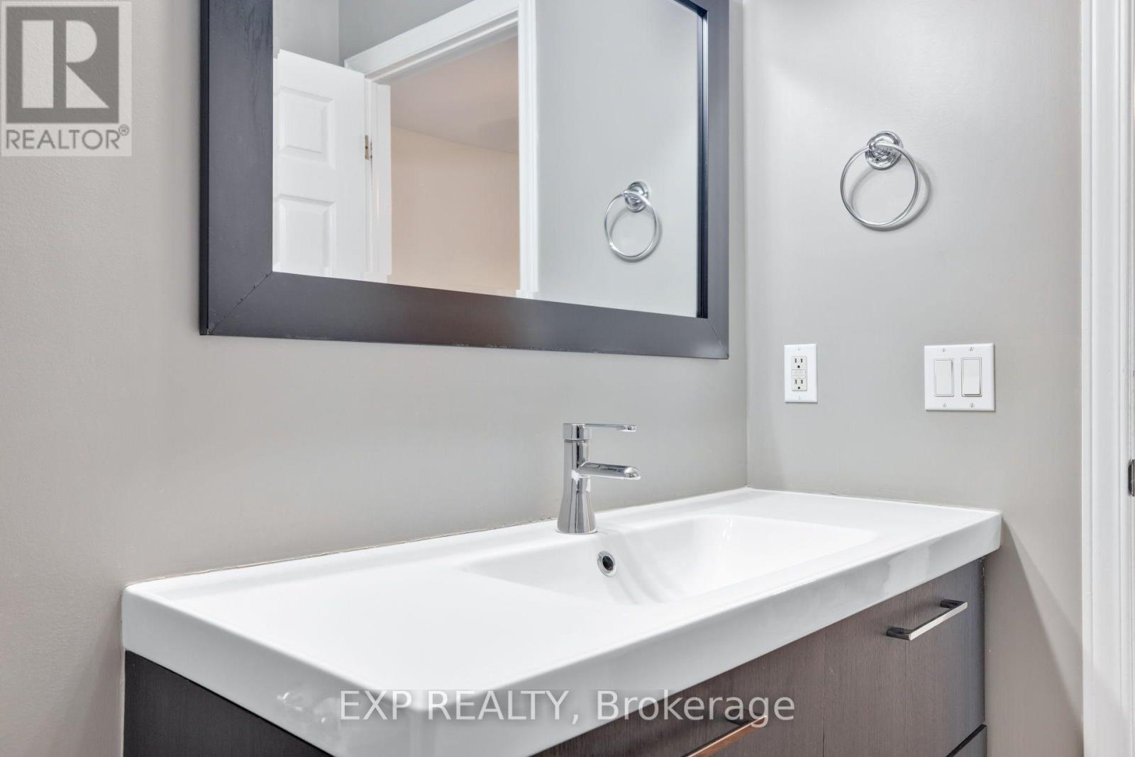 103 Flamborough Way Property Photo 39