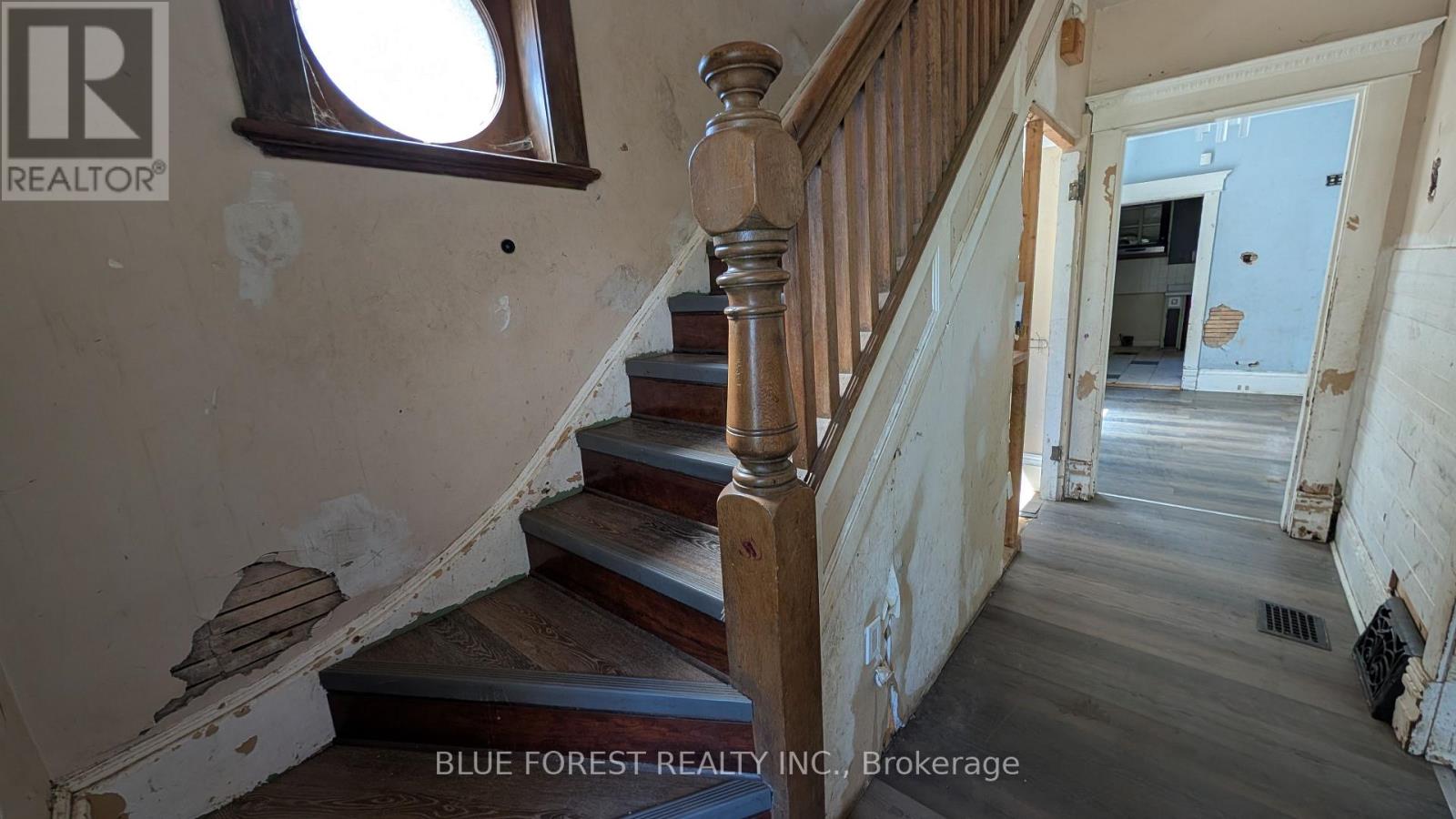 23 Hyatt Avenue Property Photo 4