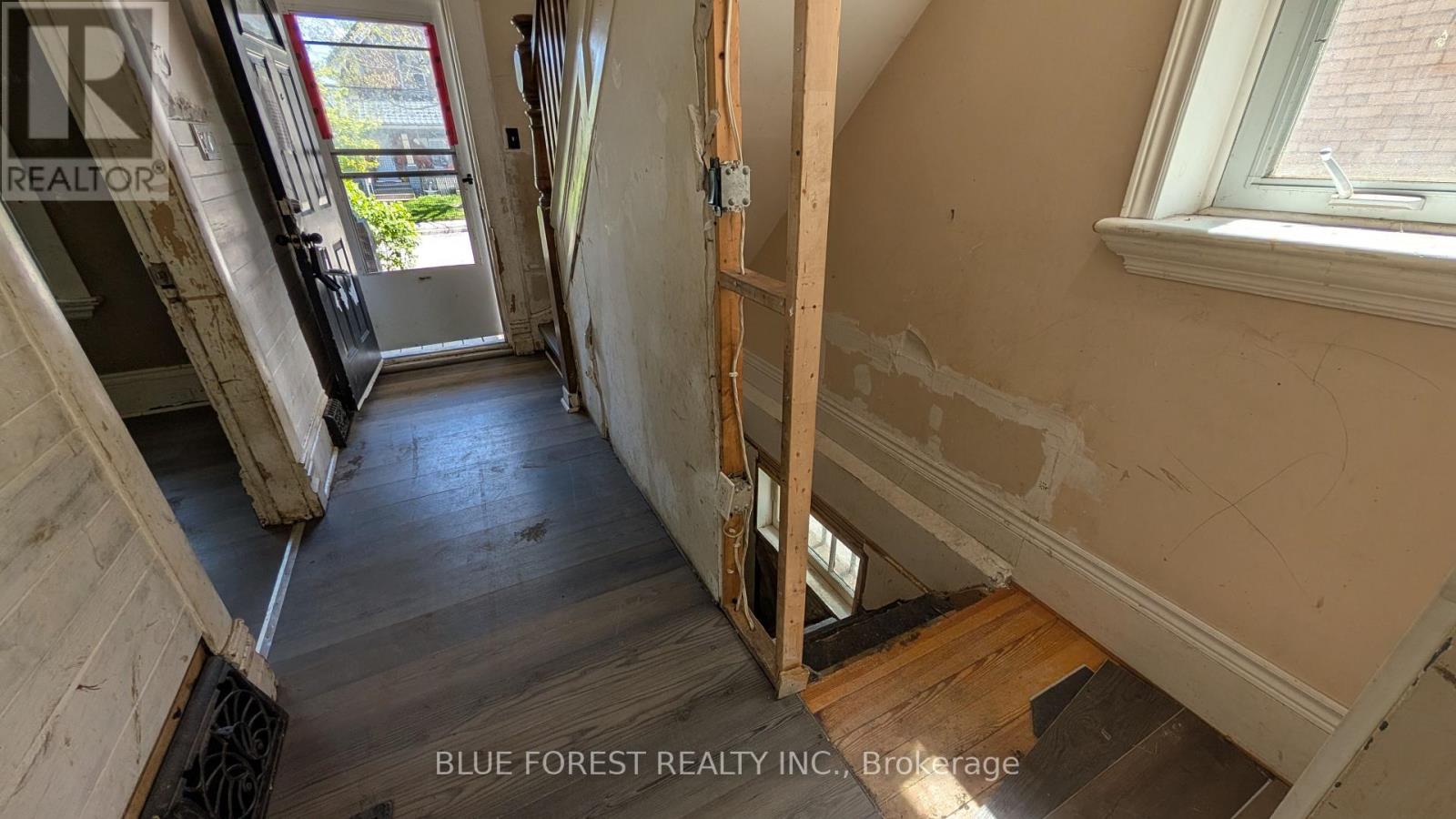 23 Hyatt Avenue Property Photo 18