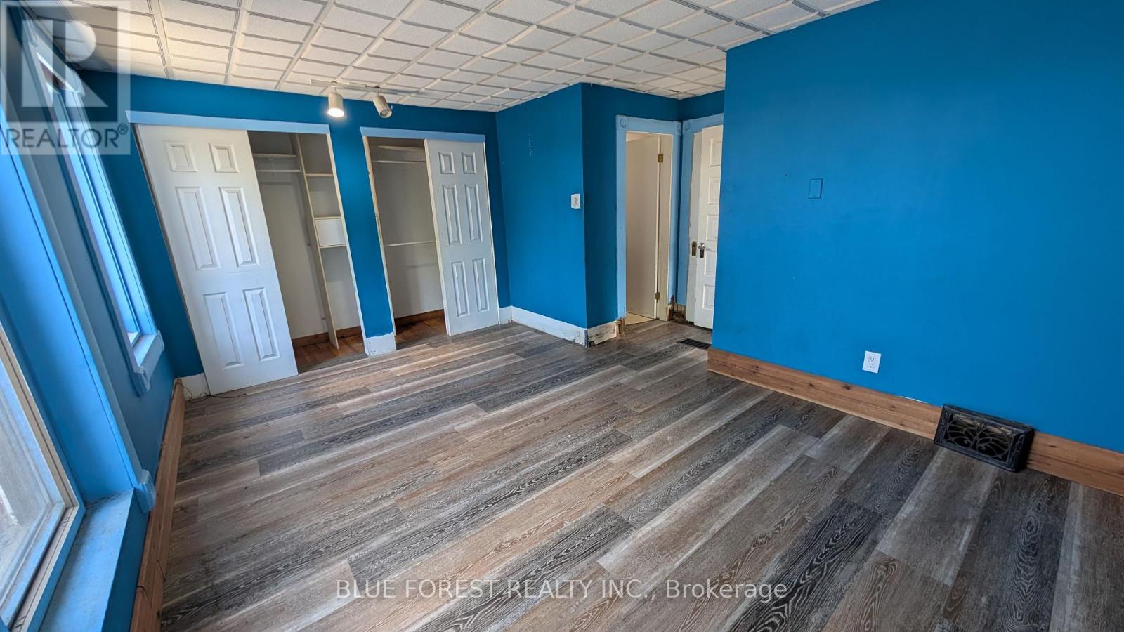 23 Hyatt Avenue Property Photo 23