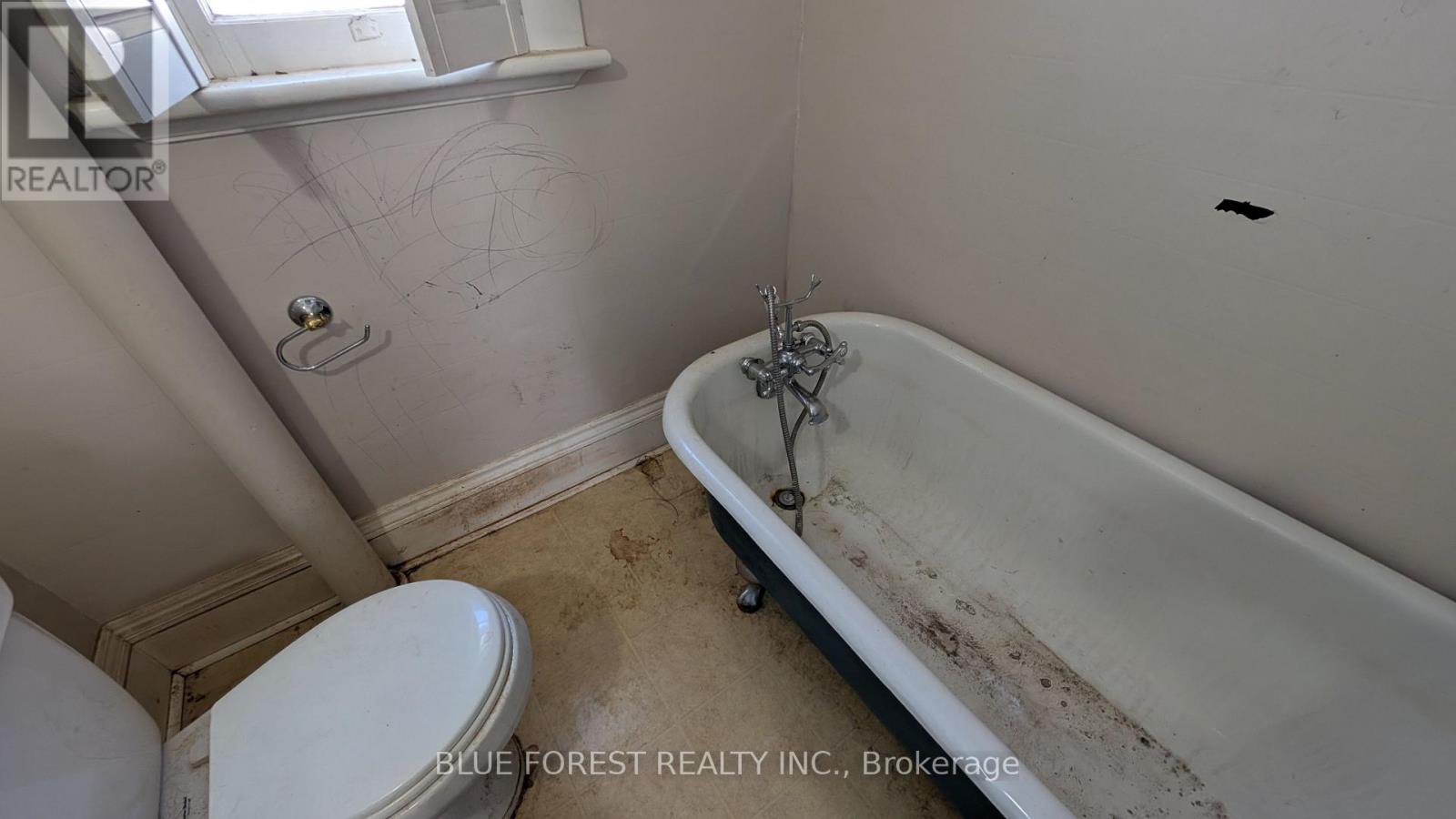23 Hyatt Avenue Property Photo 26