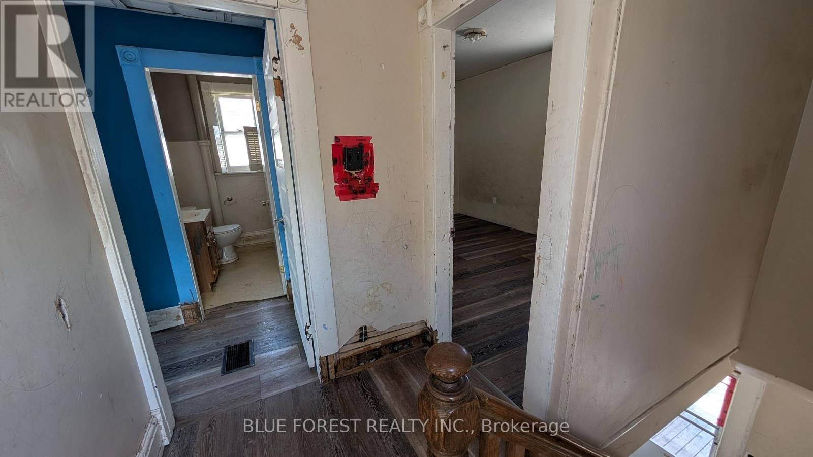 23 Hyatt Avenue Property Photo 28
