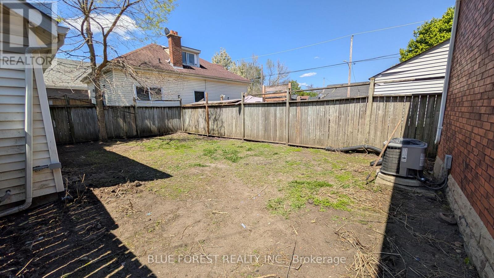 23 Hyatt Avenue Property Photo 35