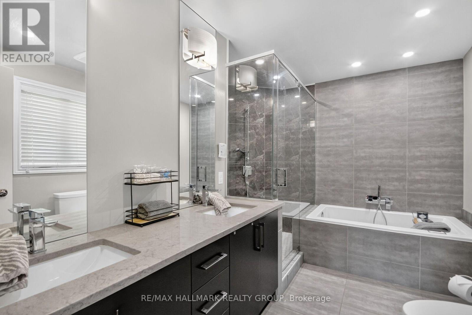 8251 Ranita Crescent Property Photo 16