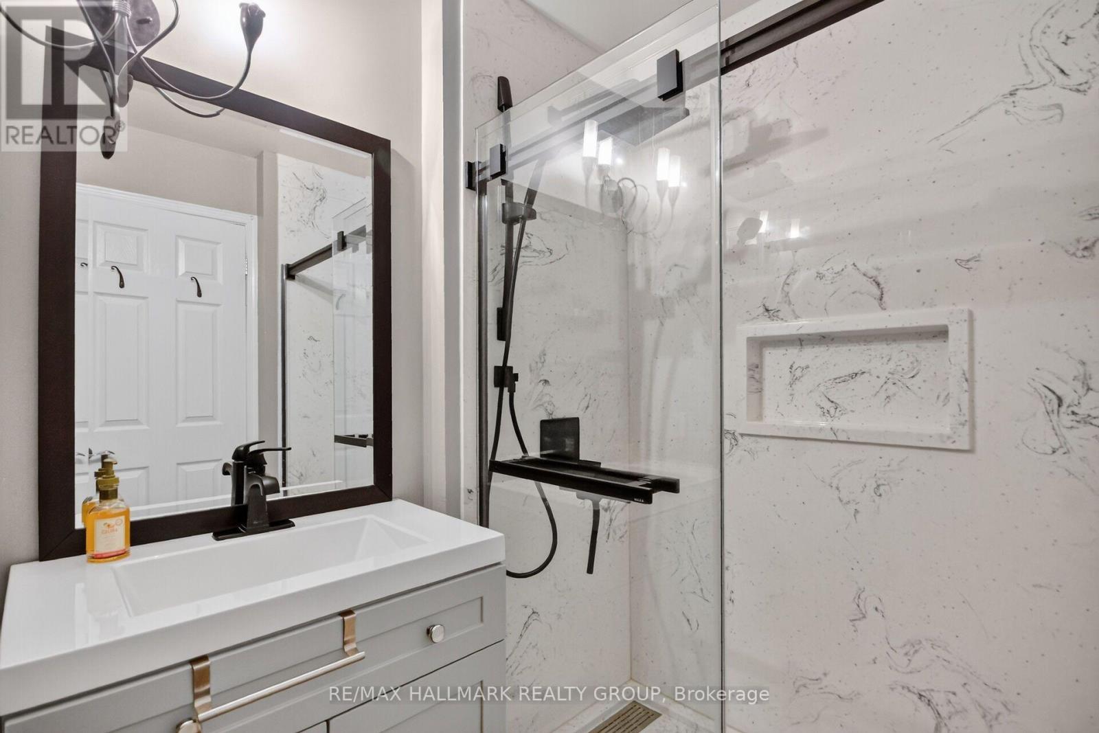 8251 Ranita Crescent Property Photo 23