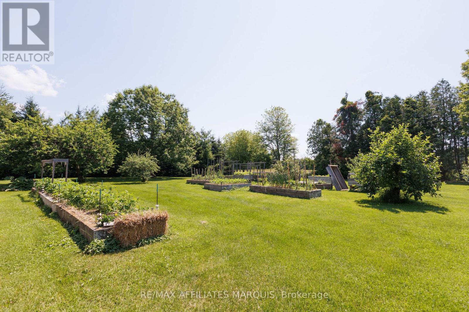 7105 Adams Road Property Photo 12