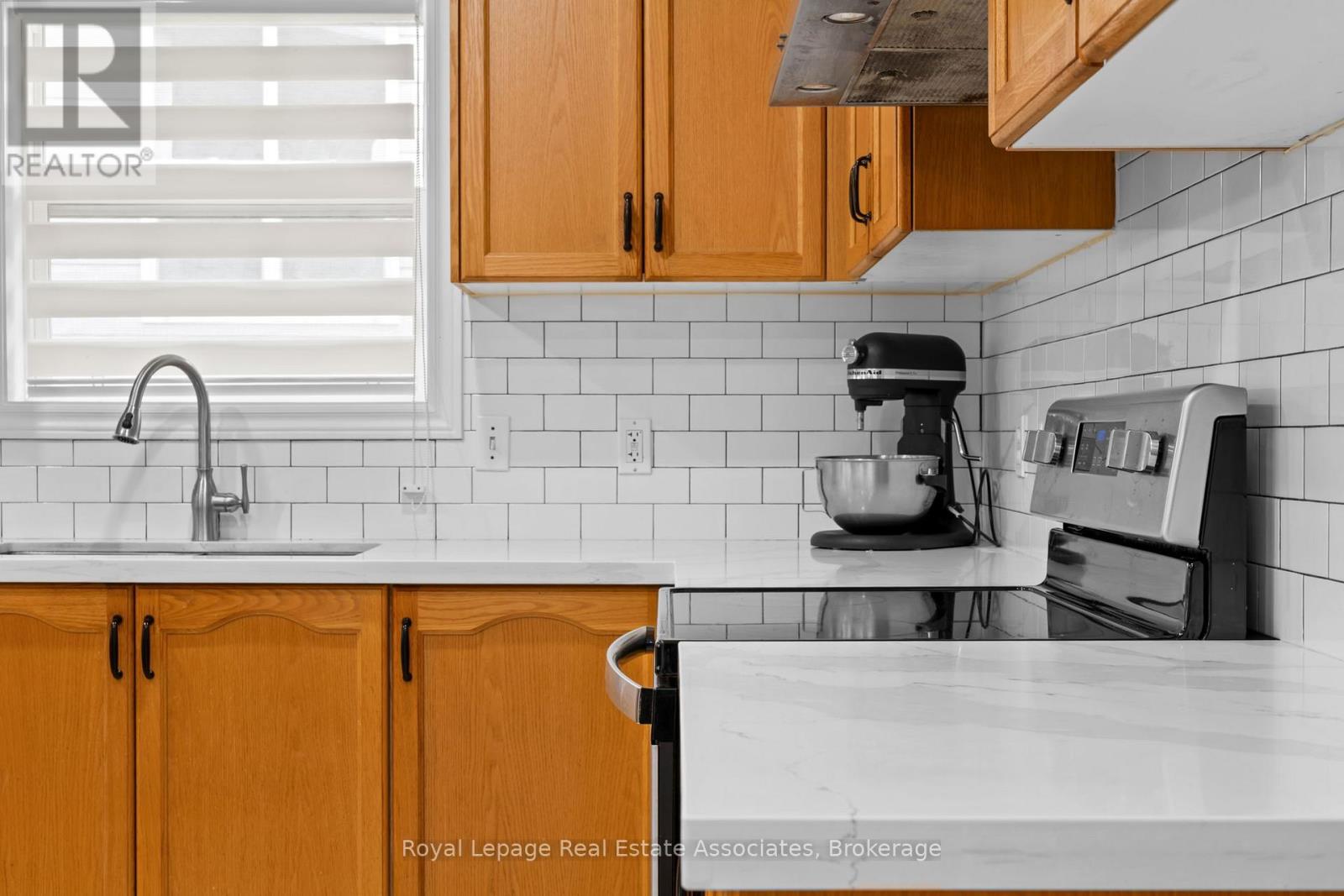 190 Sheffield Street Property Photo 8