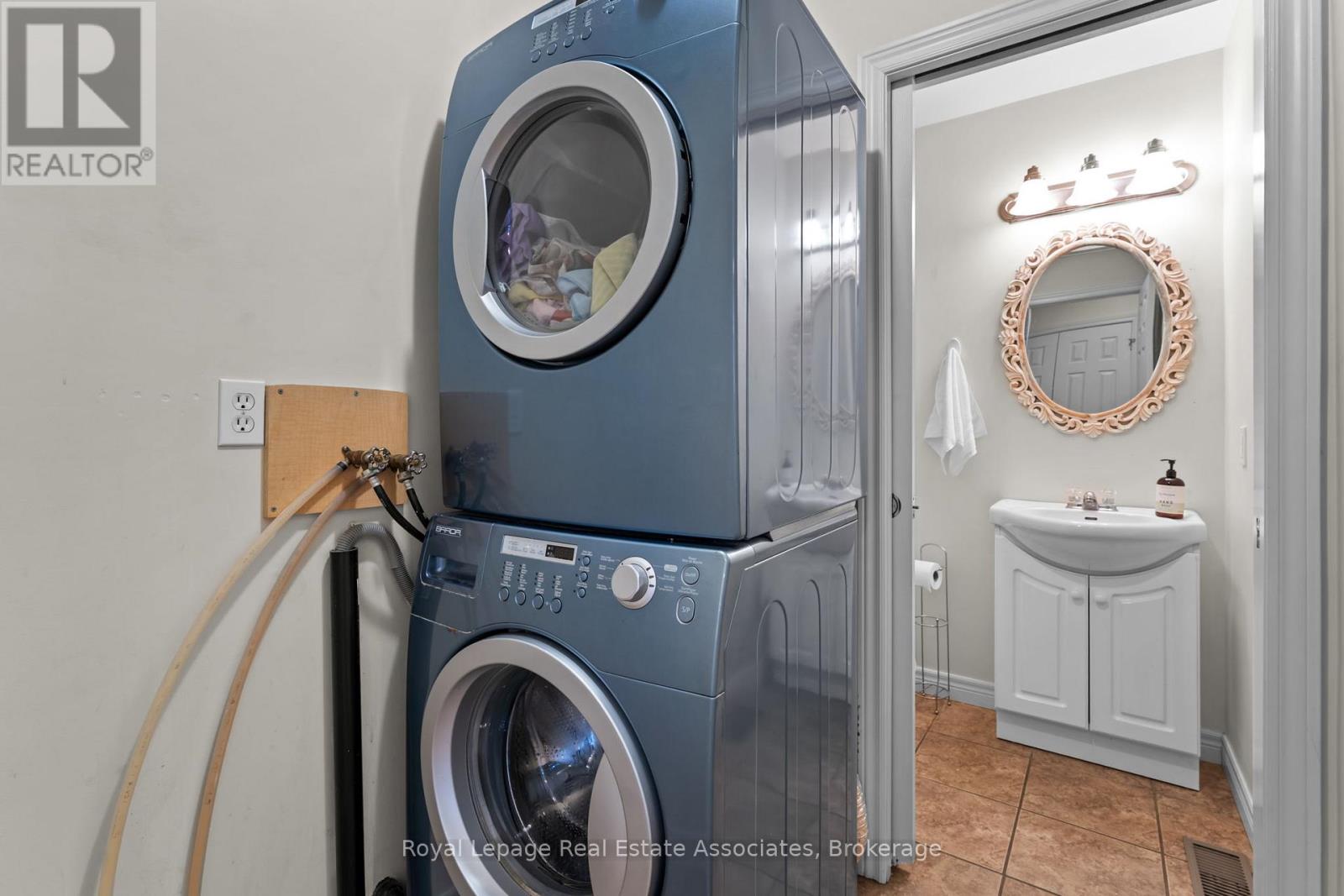 190 Sheffield Street Property Photo 22