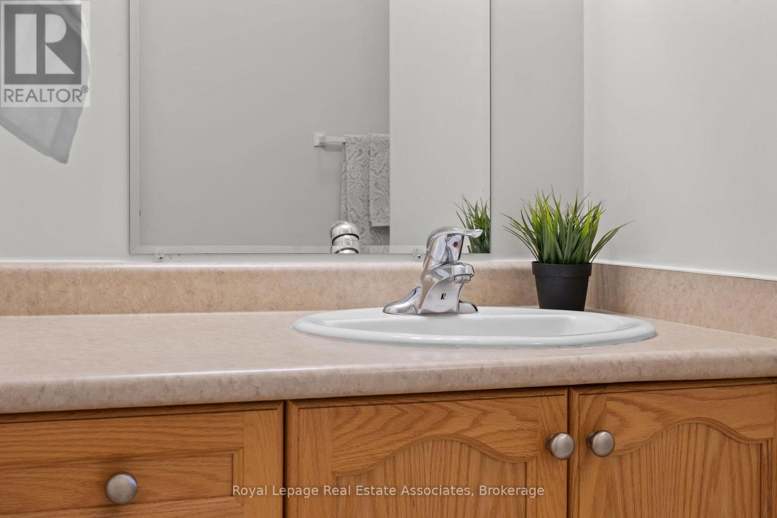 190 Sheffield Street Property Photo 25