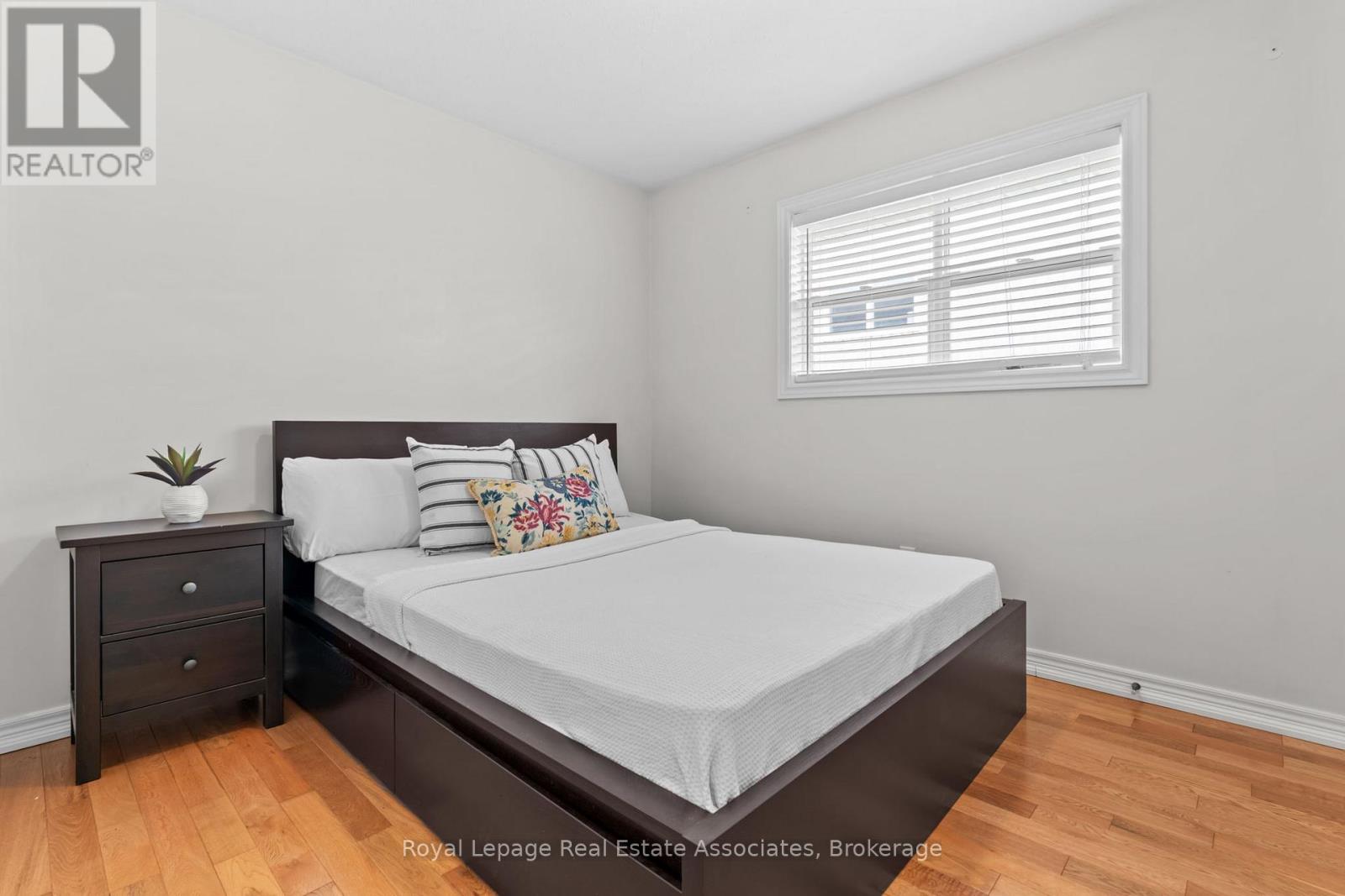 190 Sheffield Street Property Photo 30