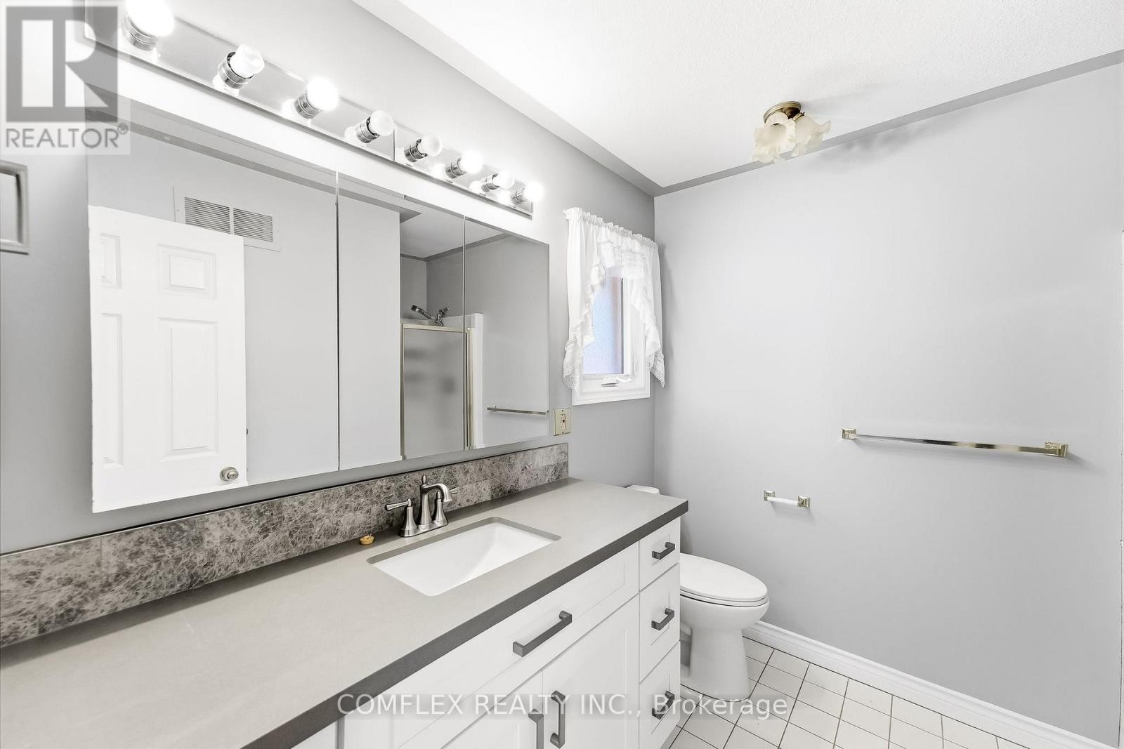 3157 Westridge Boulevard Property Photo 23