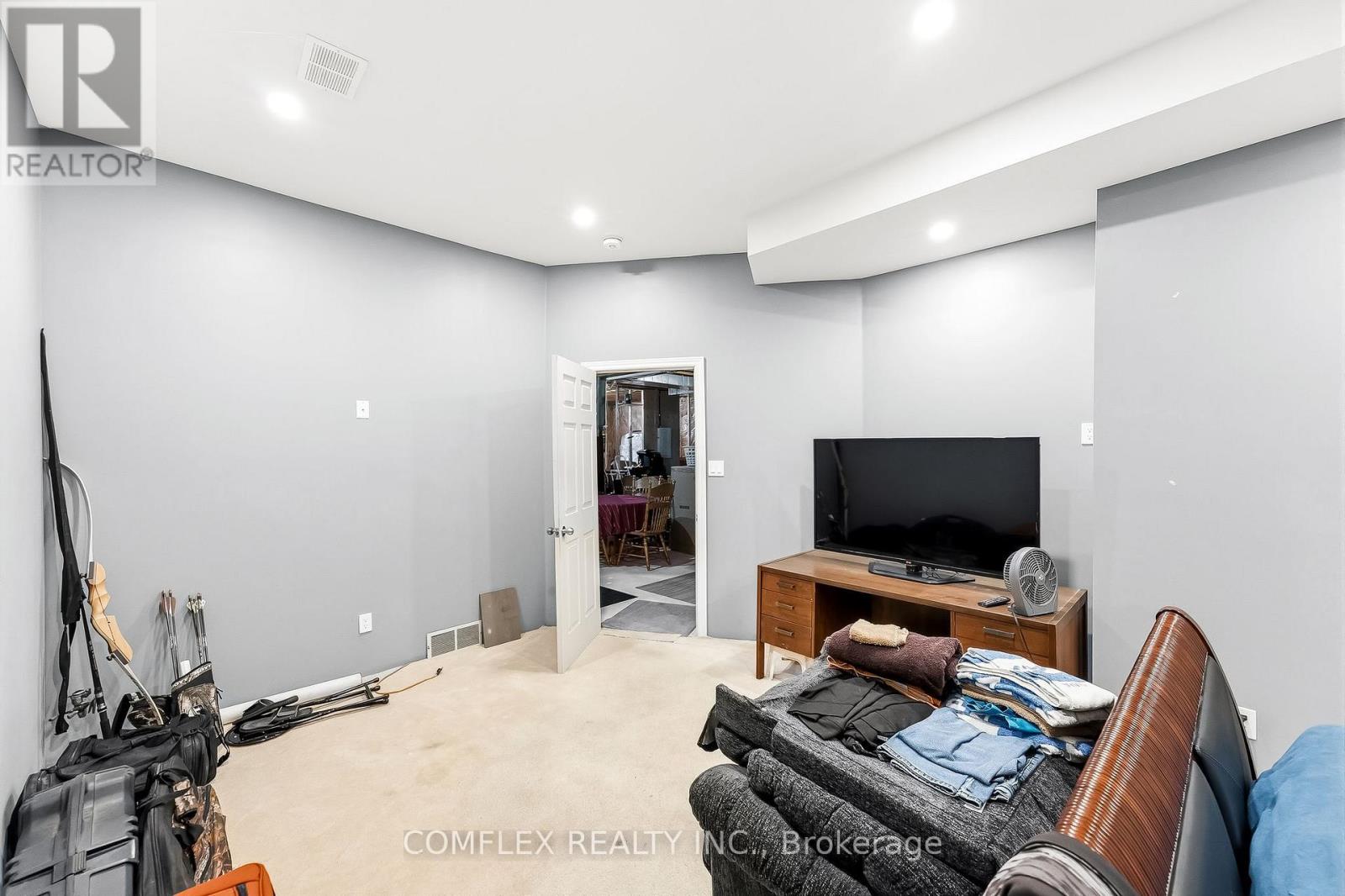 3157 Westridge Boulevard Property Photo 34
