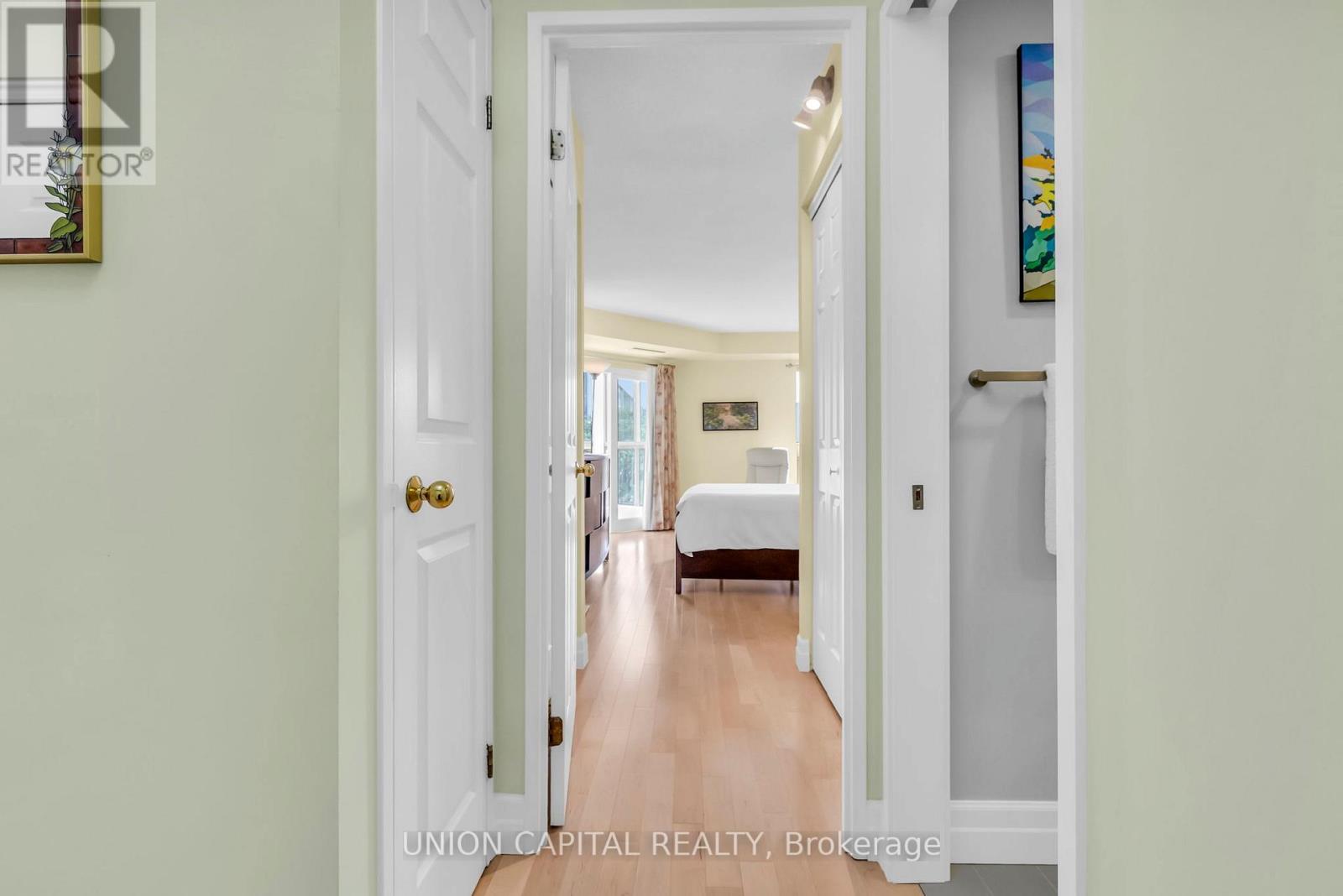 502 - 265 Westcourt Place Property Photo 20