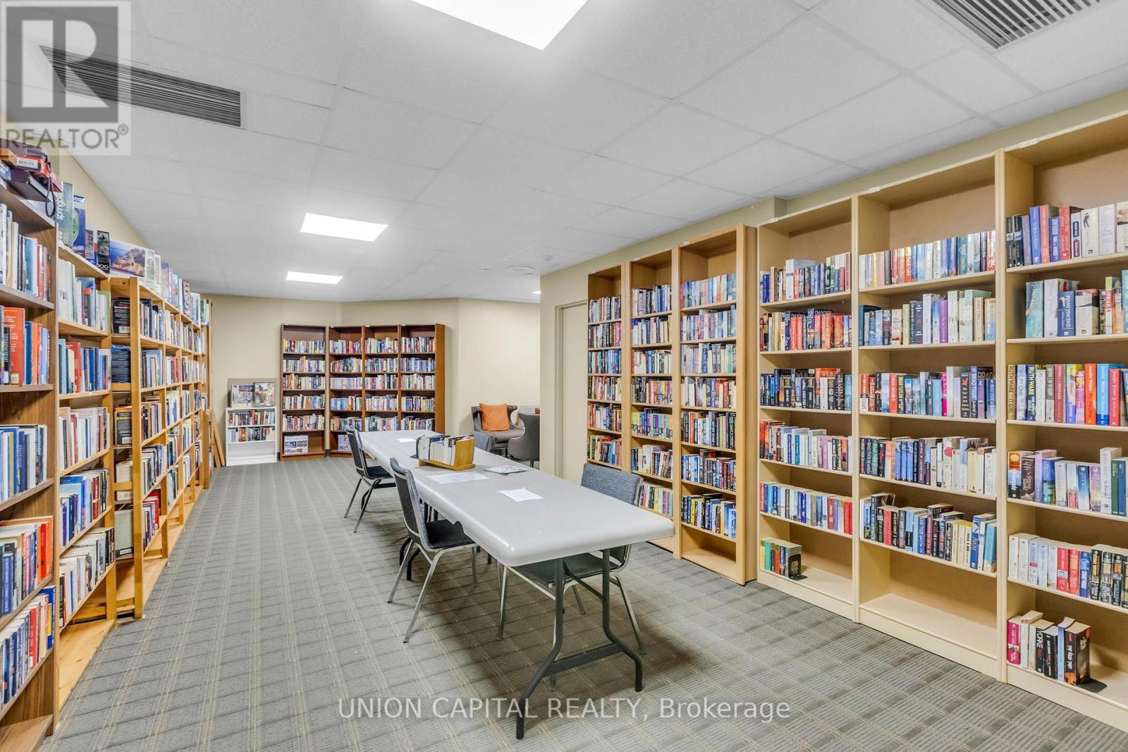 502 - 265 Westcourt Place Property Photo 29