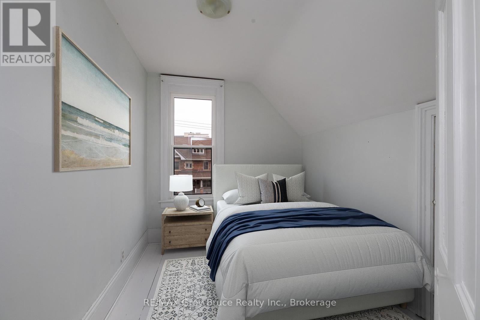 902 2nd Avenue W Property Photo 18